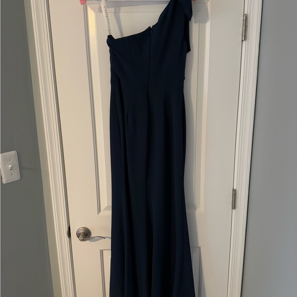 Azazie Rinna - Picture 3 of 5